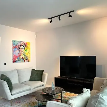 Σπίτι διακοπών Stilvolle Oase: Ruhiges Cityhaus Χαϊλμπρόν