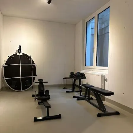 Stilvolle Oase: Ruhiges Cityhaus Σπίτι διακοπών