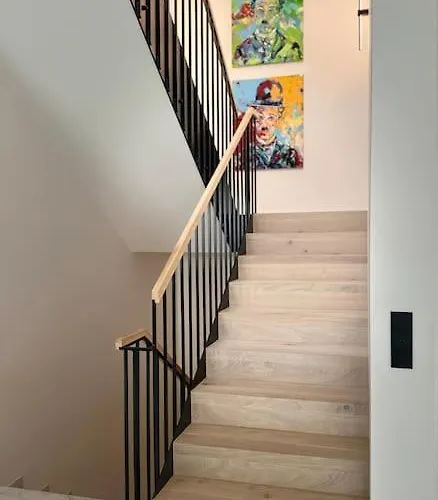 Stilvolle Oase: Ruhiges Cityhaus Feriehus